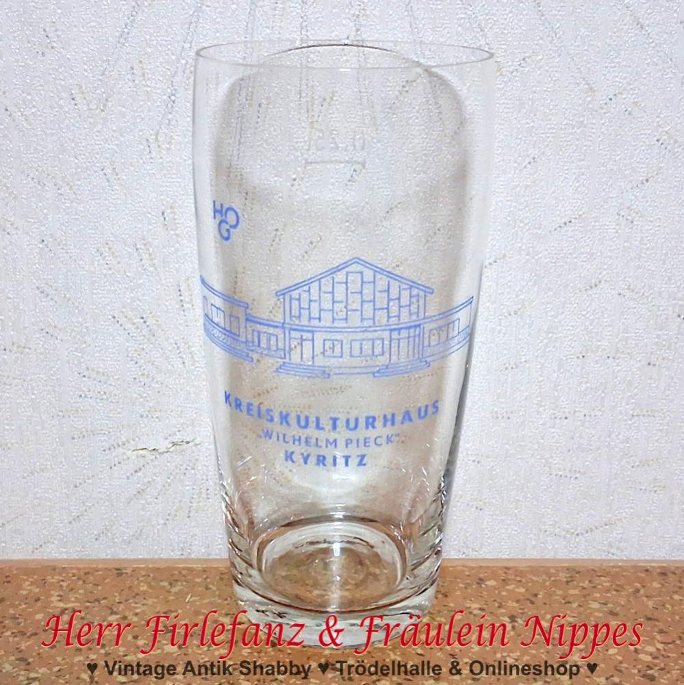 DDR Glas Kreiskulturhaus Wilhelm Pieck Kyritz 13,5cm